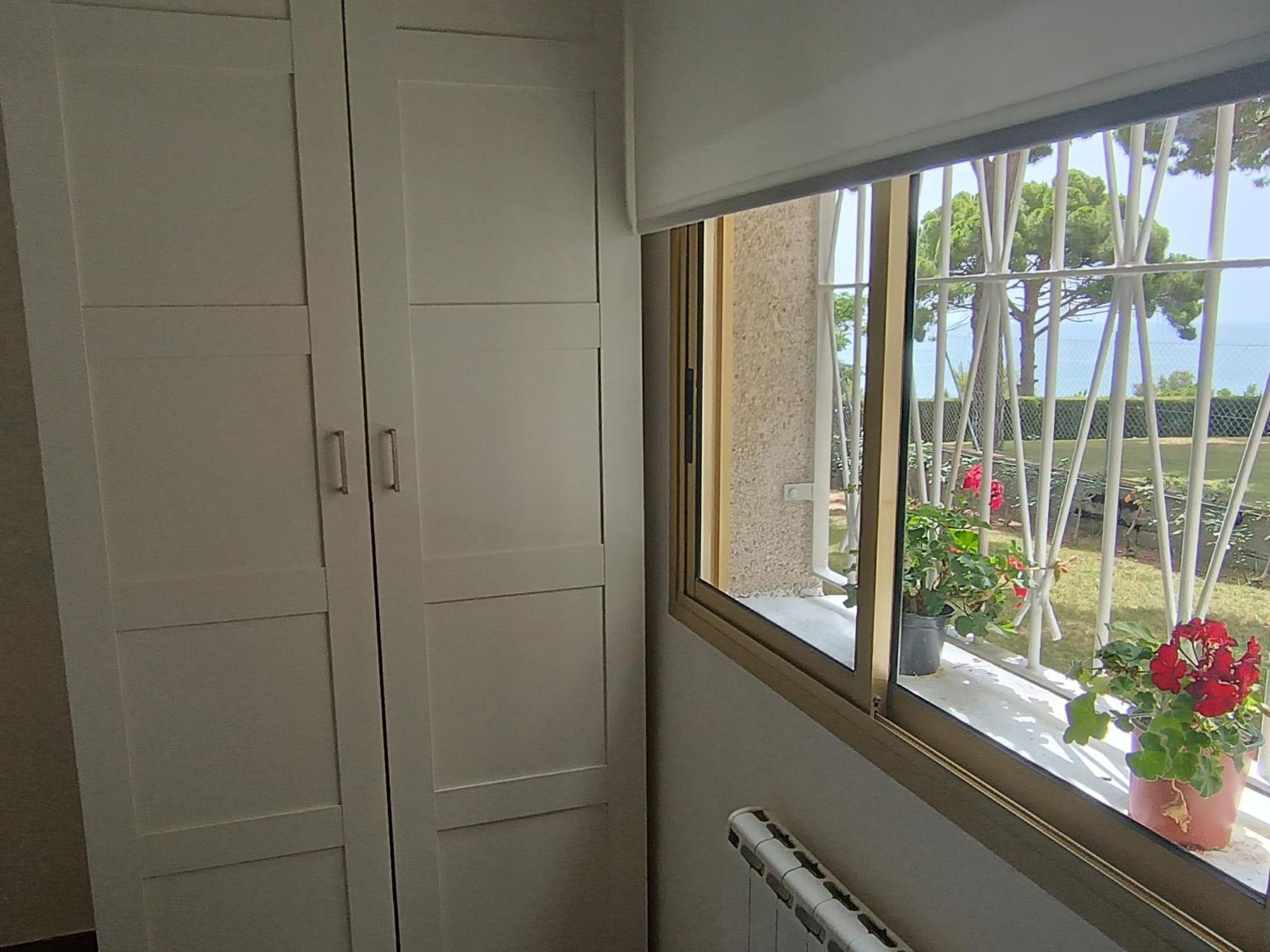 Beach & Flowers Free Parking Salou Luaran gambar